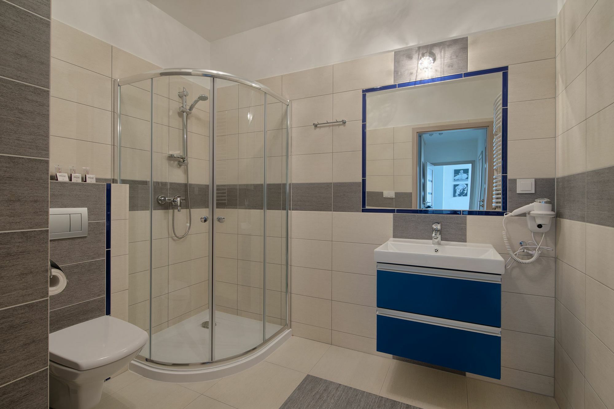 City Aparthotel Ochota Warszawa Exteriör bild