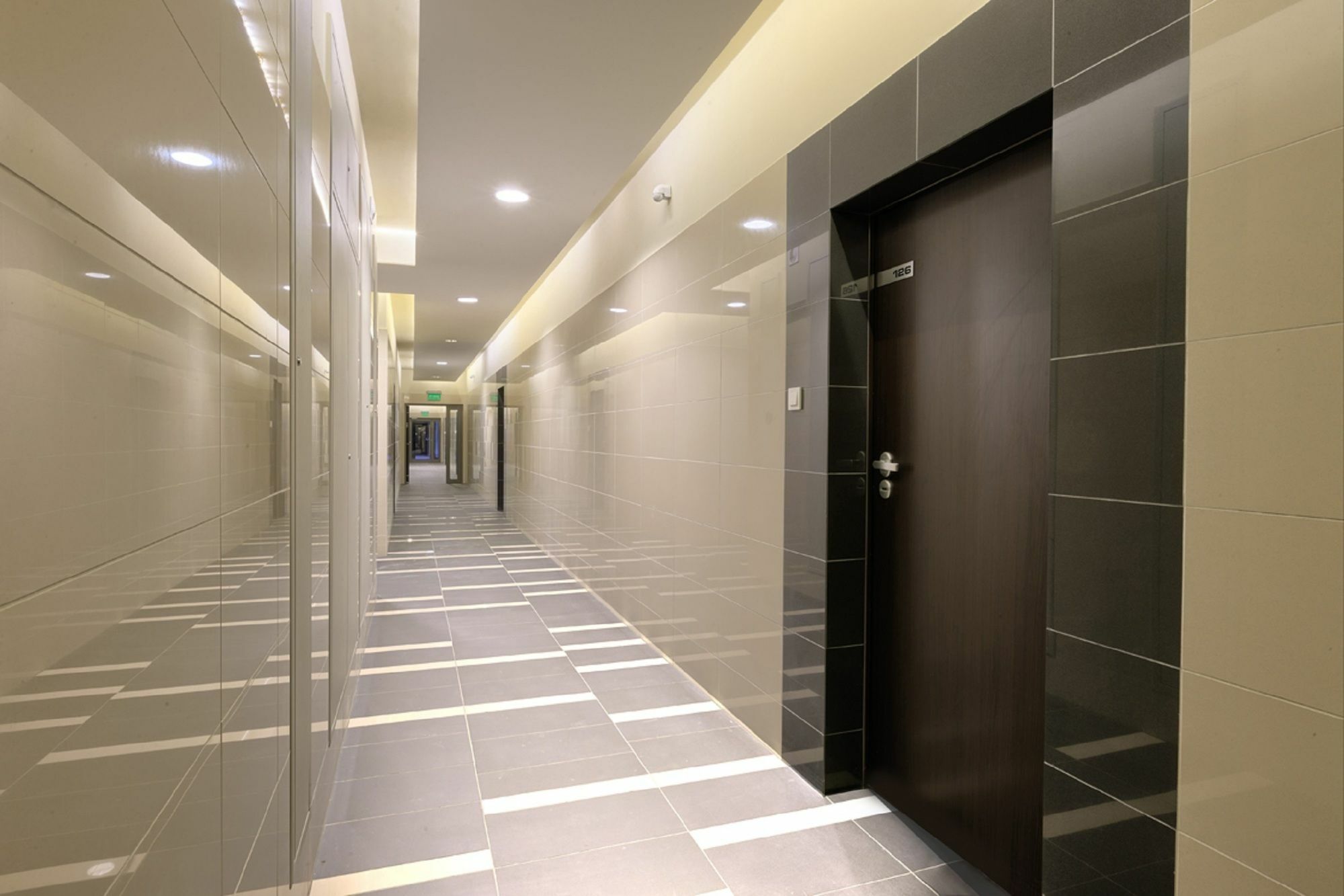 City Aparthotel Ochota Warszawa Exteriör bild