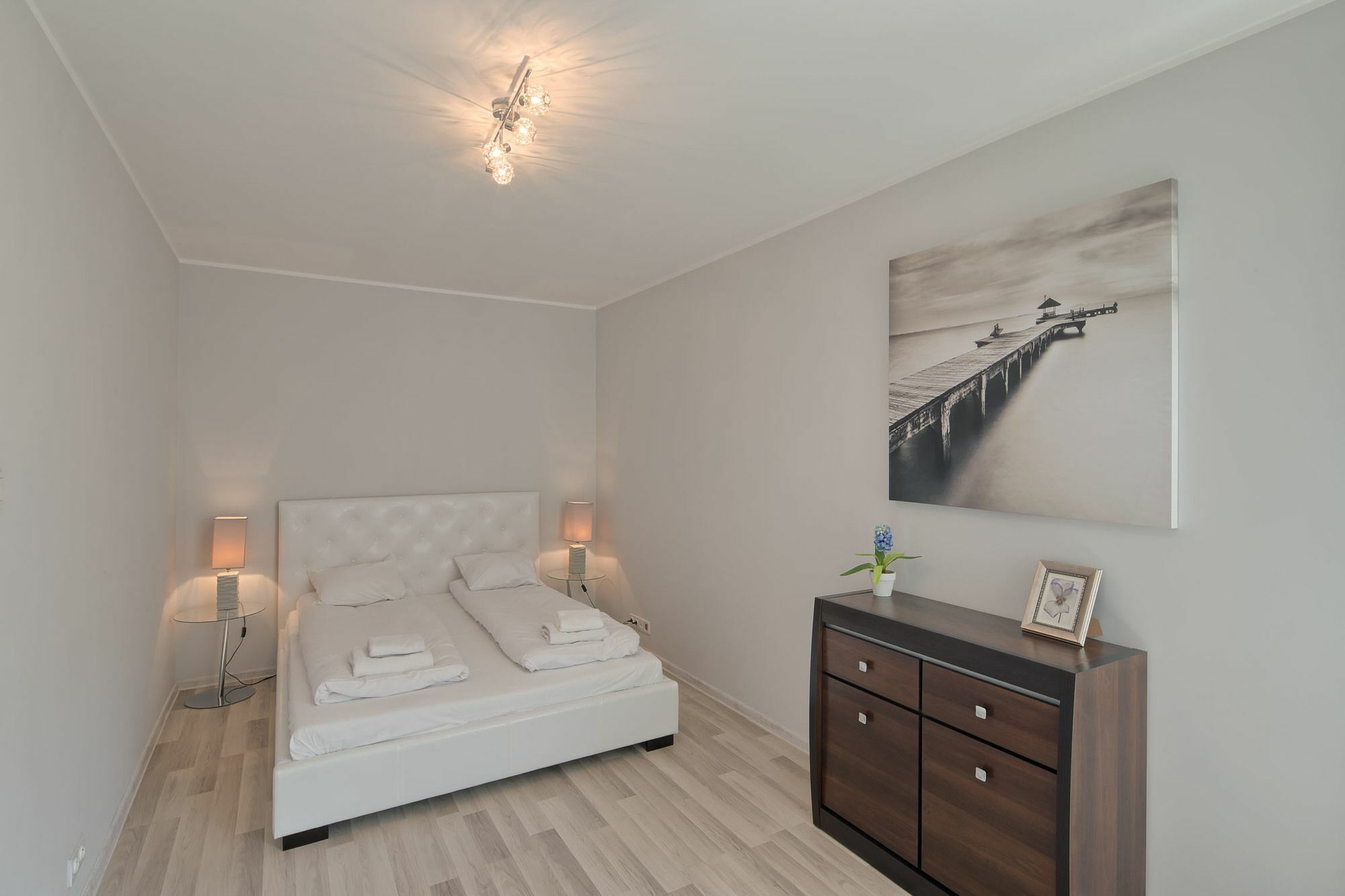 City Aparthotel Ochota Warszawa Exteriör bild